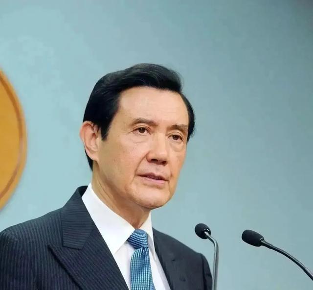 詹姆斯历史地位被喷上热搜，一个帖子炸出50条回怼